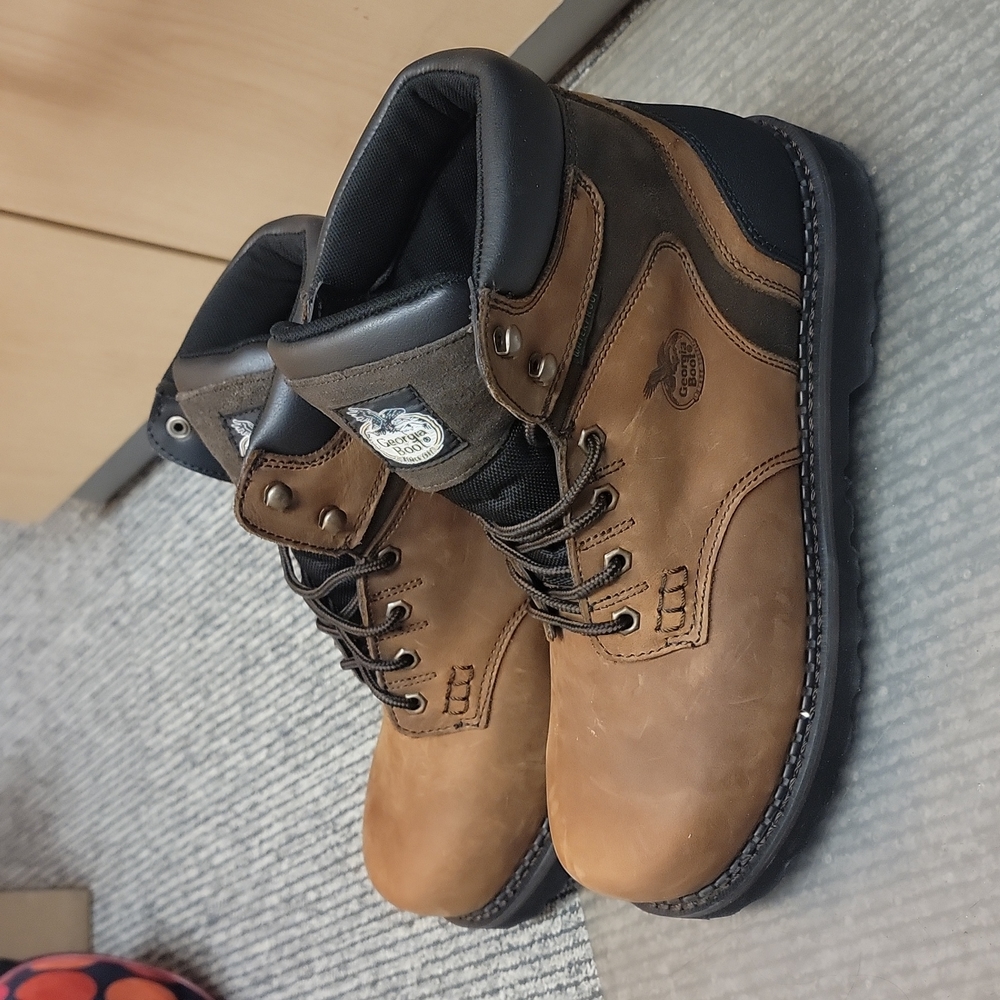 Work boots - Picture 3 of 4